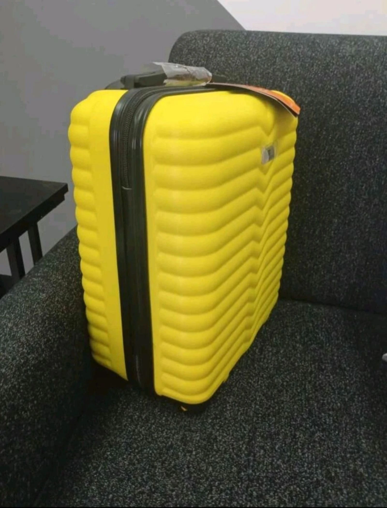 Small suitcase 40 × 30 × 20 cm 18 inches ideal for Ryanair – photo 2